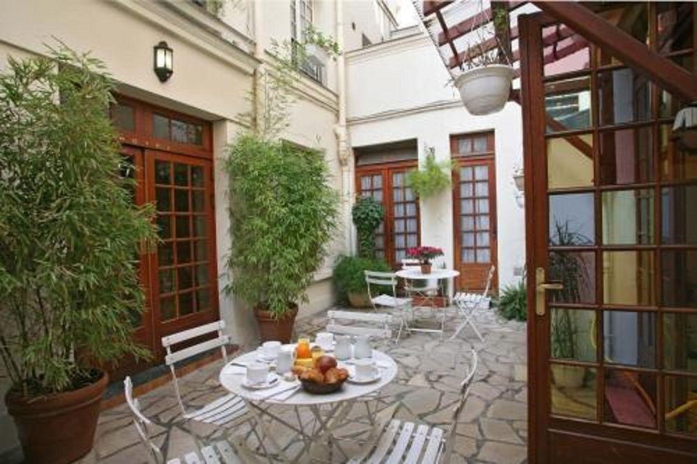 Hotel Lucien & Marinette ปารีส ร้านอาหาร รูปภาพ