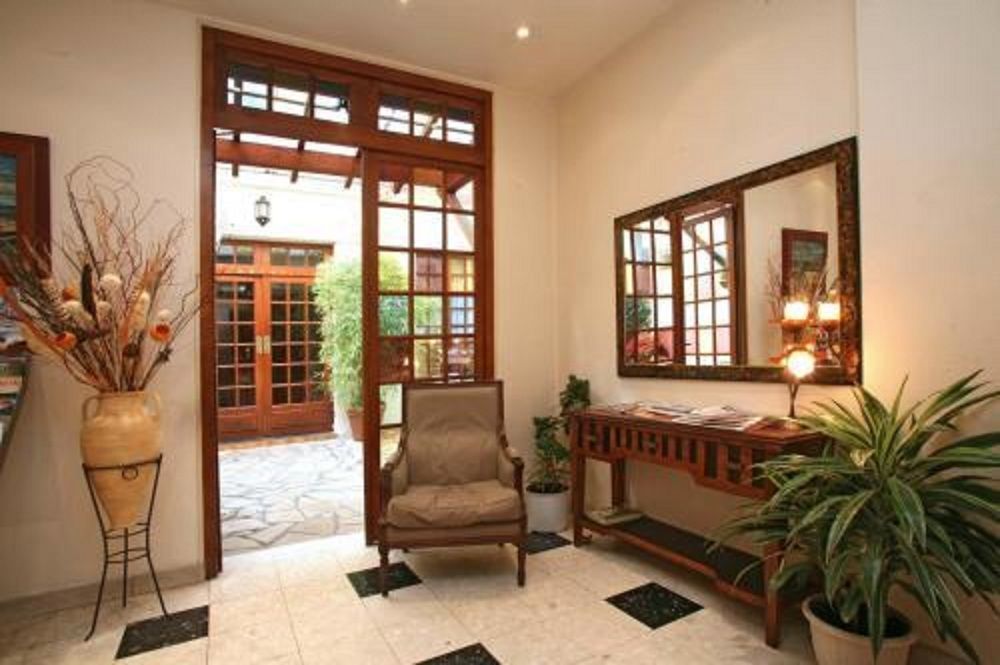 Hotel Lucien & Marinette ปารีส ภายนอก รูปภาพ